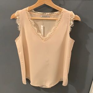 Women’s Harhay Blouse - Size Small - Never Worn